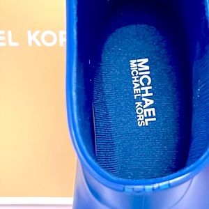 Michael Kors boots sizes 8, 10, or size 11